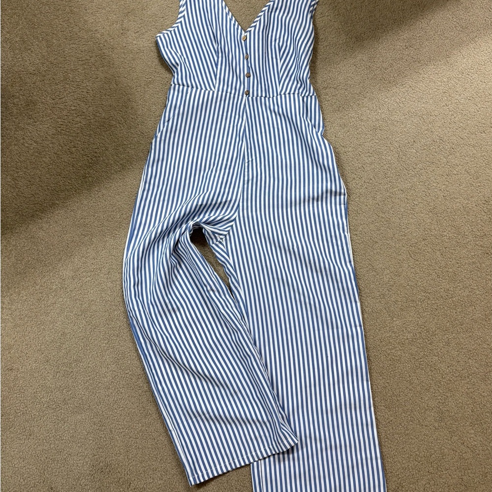 Ecowish NWOT Striped Jumpsuit in Blue and White Medium